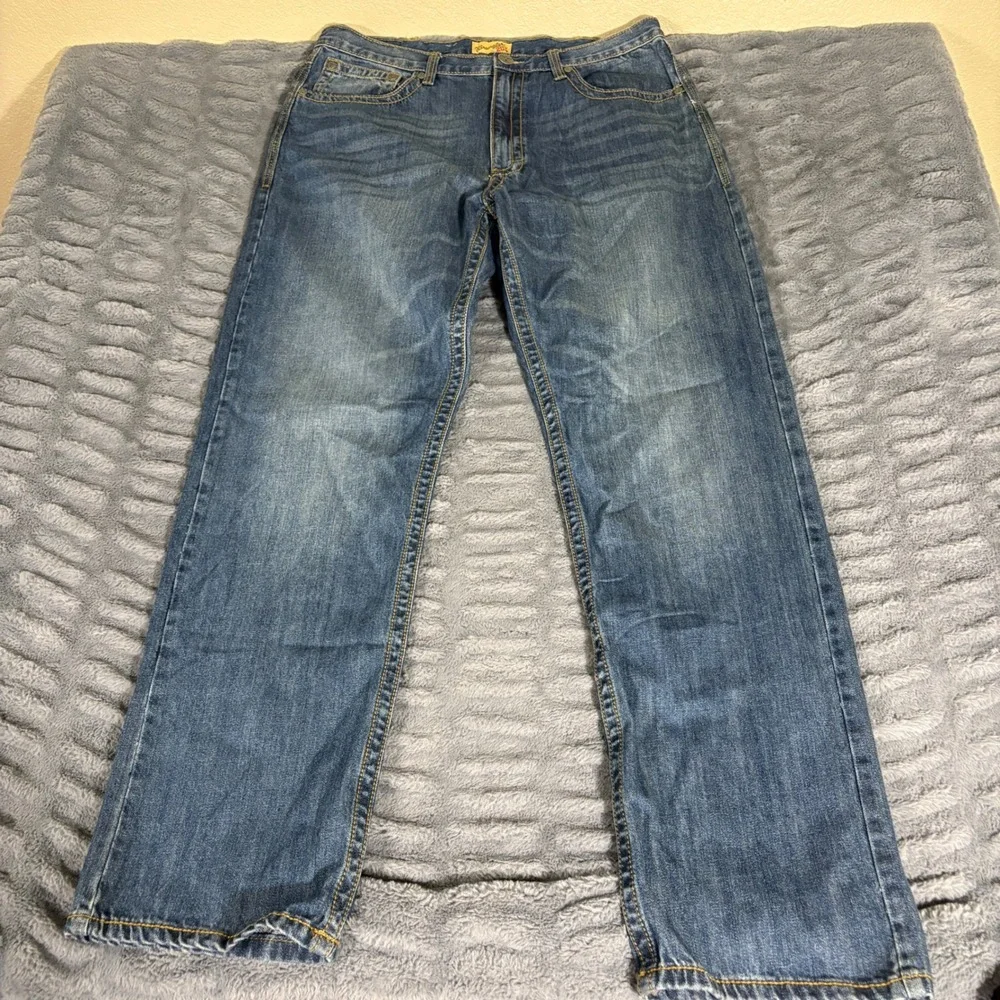 Wrangler 20X Style 33 Extreme Relaxed Men Jeans 38x36 Blue Medium Wash 1033MWXWL